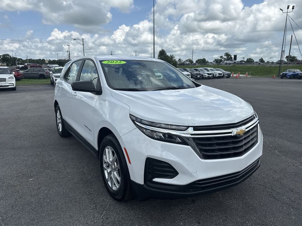 Pre-Owned 2022 Chevrolet Equinox LS - photo - 14