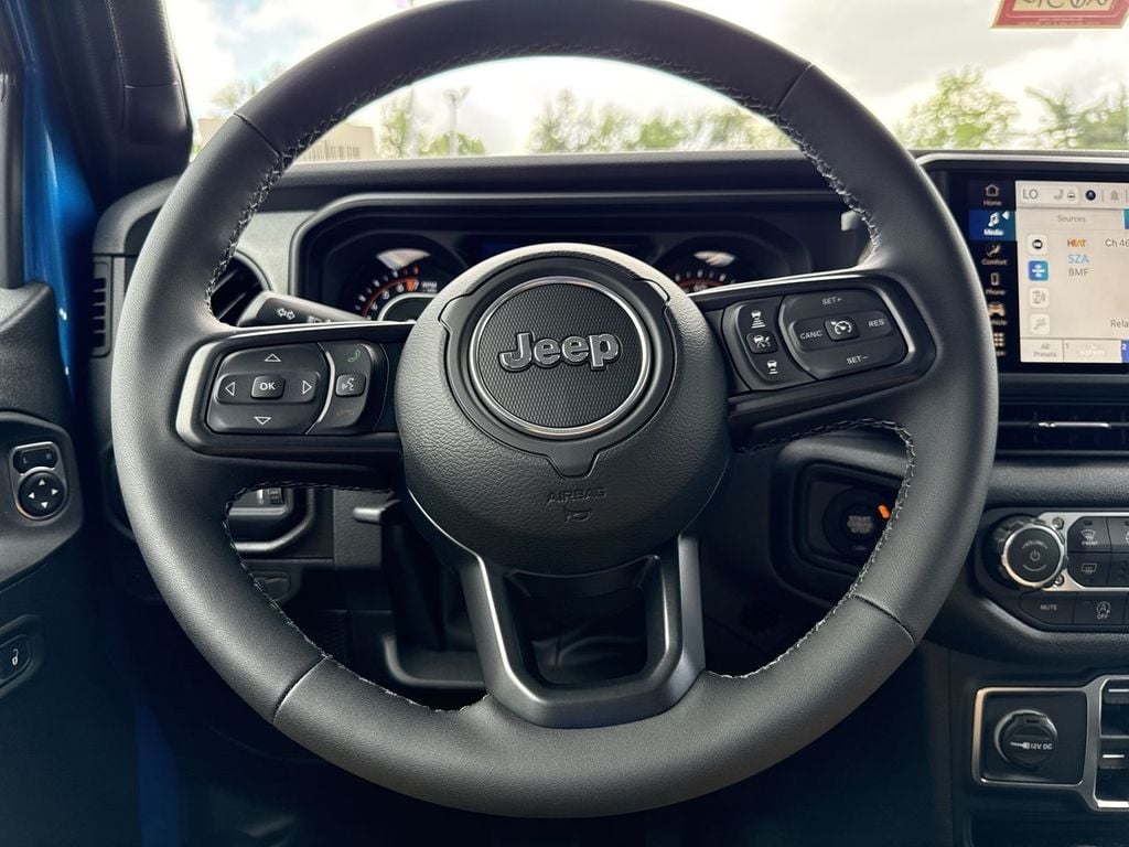New 2026 Jeep Gladiator Sport S - photo - 22