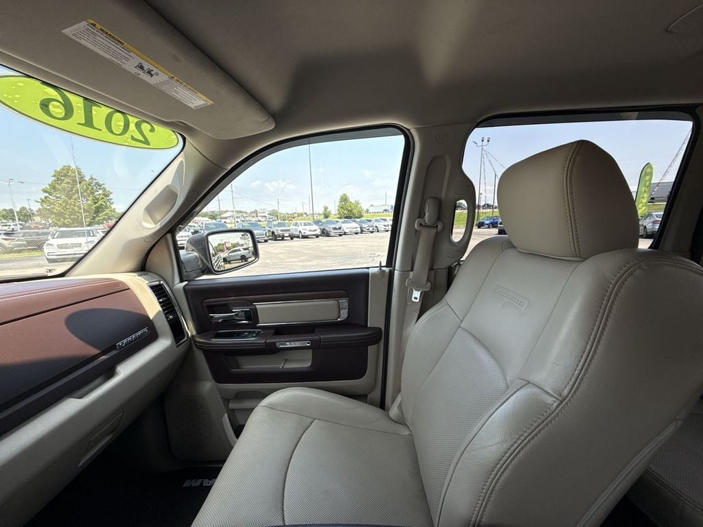 Pre-Owned 2016 Ram 1500 Laramie - photo - 21