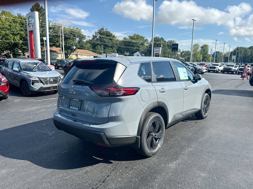New 2026 Nissan Rogue SV - photo - 12