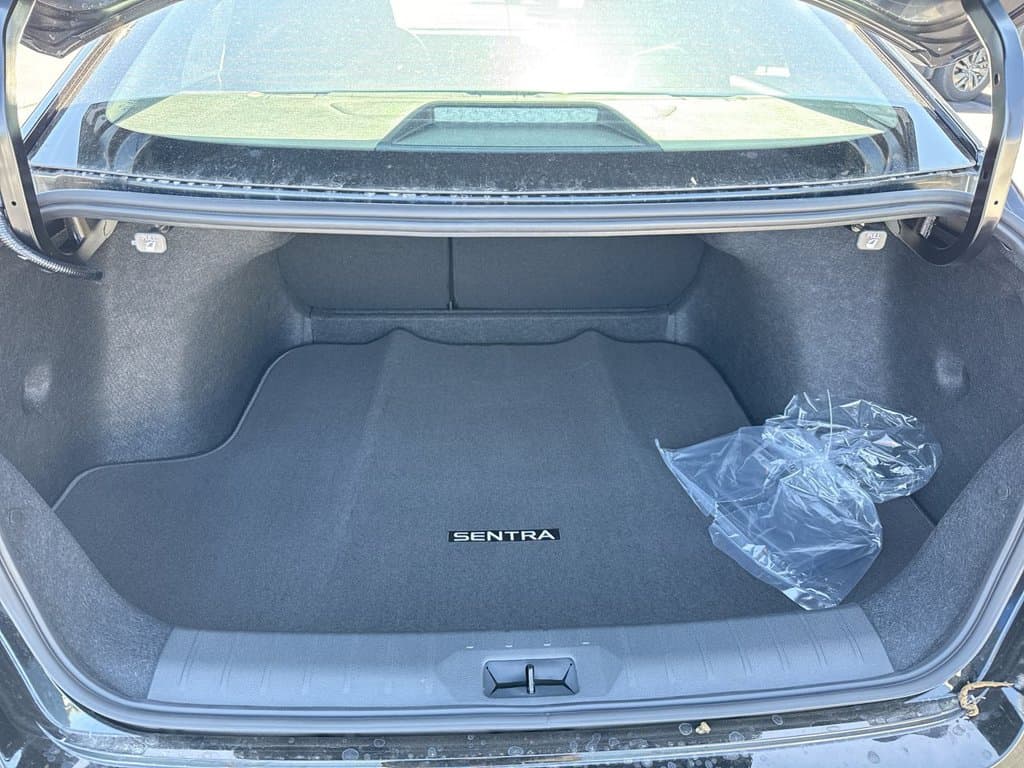New 2027 Nissan Sentra S - photo - 16