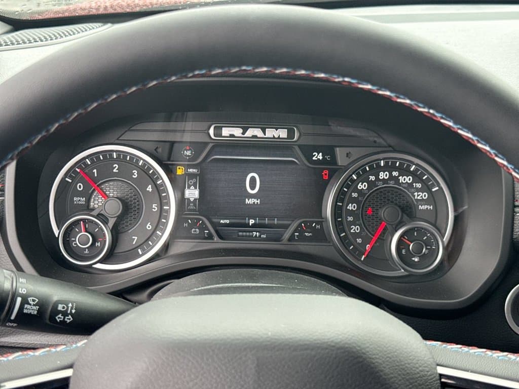 New 2026 Ram 1500 Laramie - photo - 23
