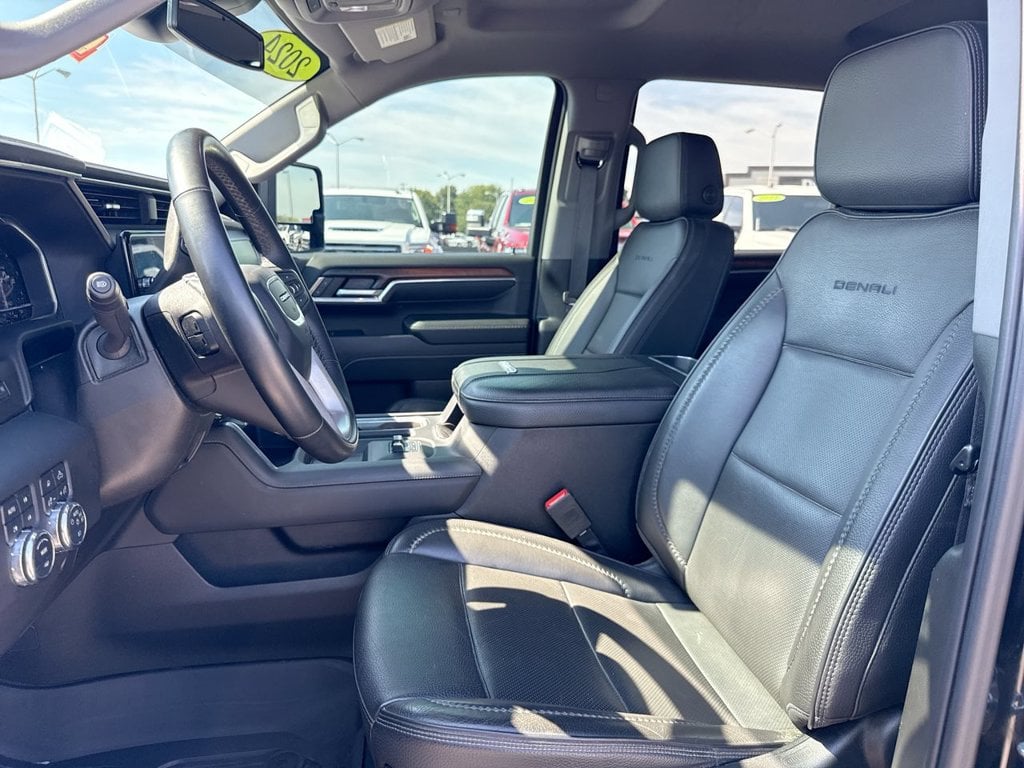 Pre-Owned 2024 GMC Sierra 2500HD Denali - photo - 20