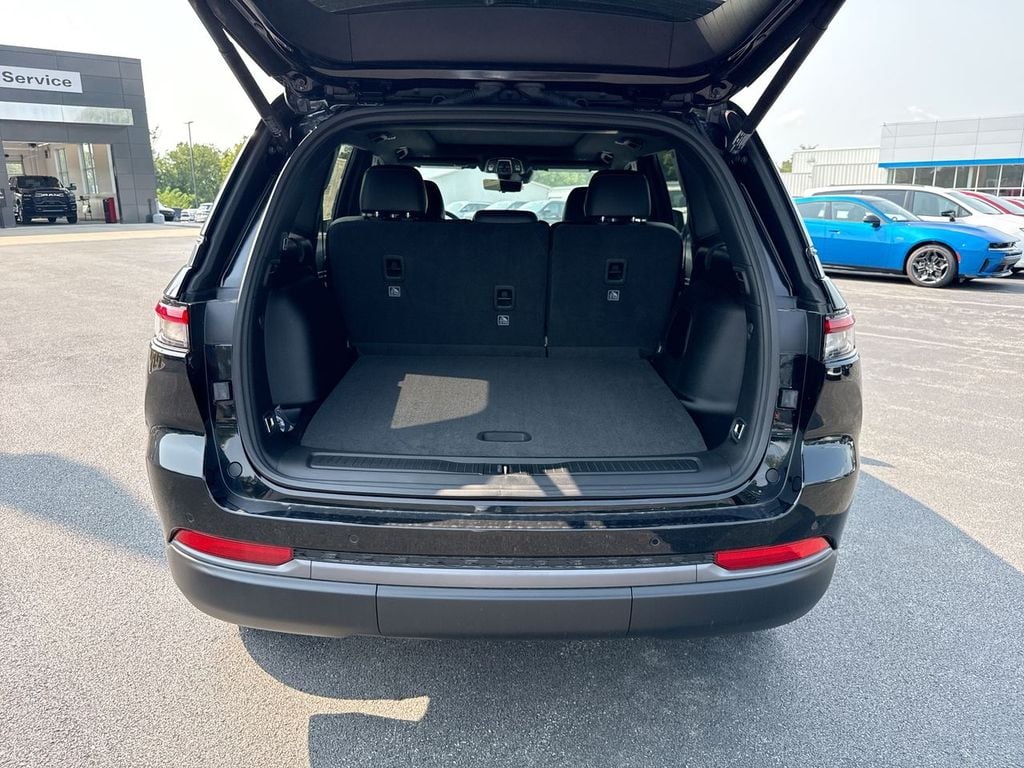 New 2026 Jeep Grand Cherokee - photo - 16