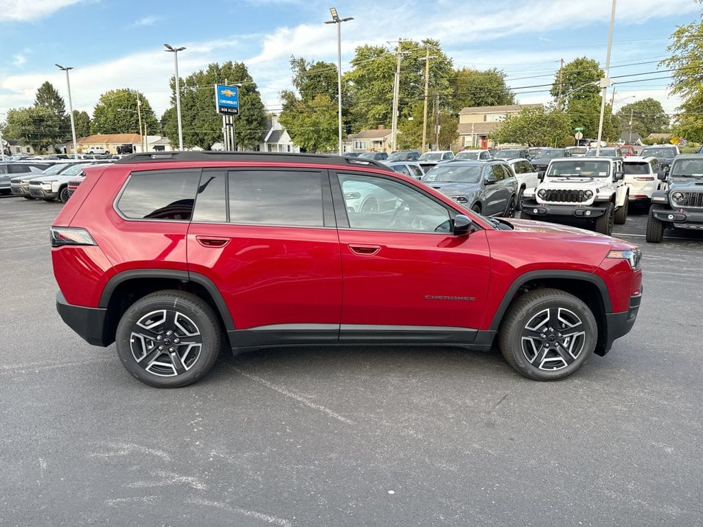 New 2026 Jeep Cherokee Laredo - photo - 13