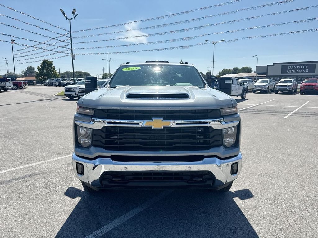 Pre-Owned 2025 Chevrolet Silverado 2500HD LT - photo - 15