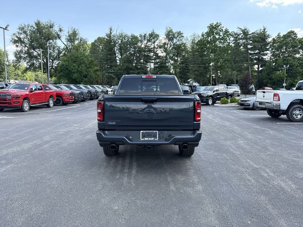 New 2026 Ram 1500 Laramie - photo - 17
