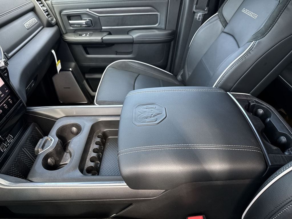 New 2026 Ram 2500 Laramie - photo - 24