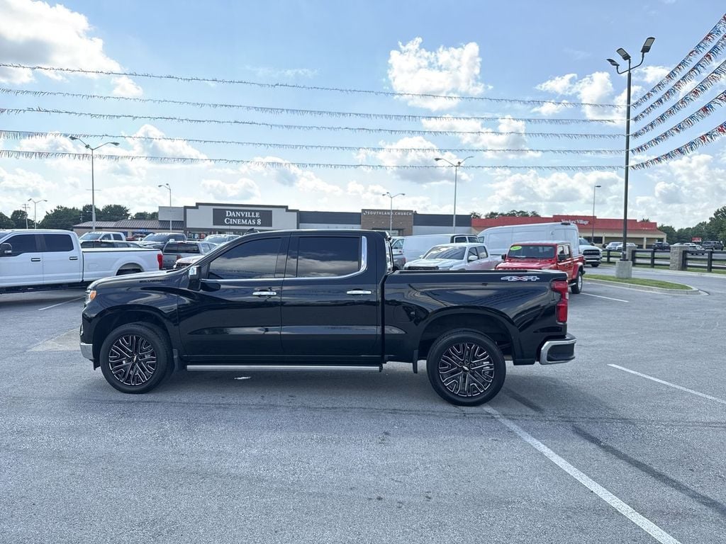 Pre-Owned 2026 Chevrolet Silverado 1500 LTZ - photo - 10