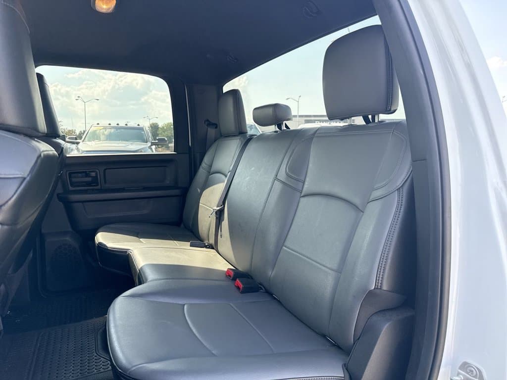 Pre-Owned 2024 Ram 3500 Tradesman - photo - 10