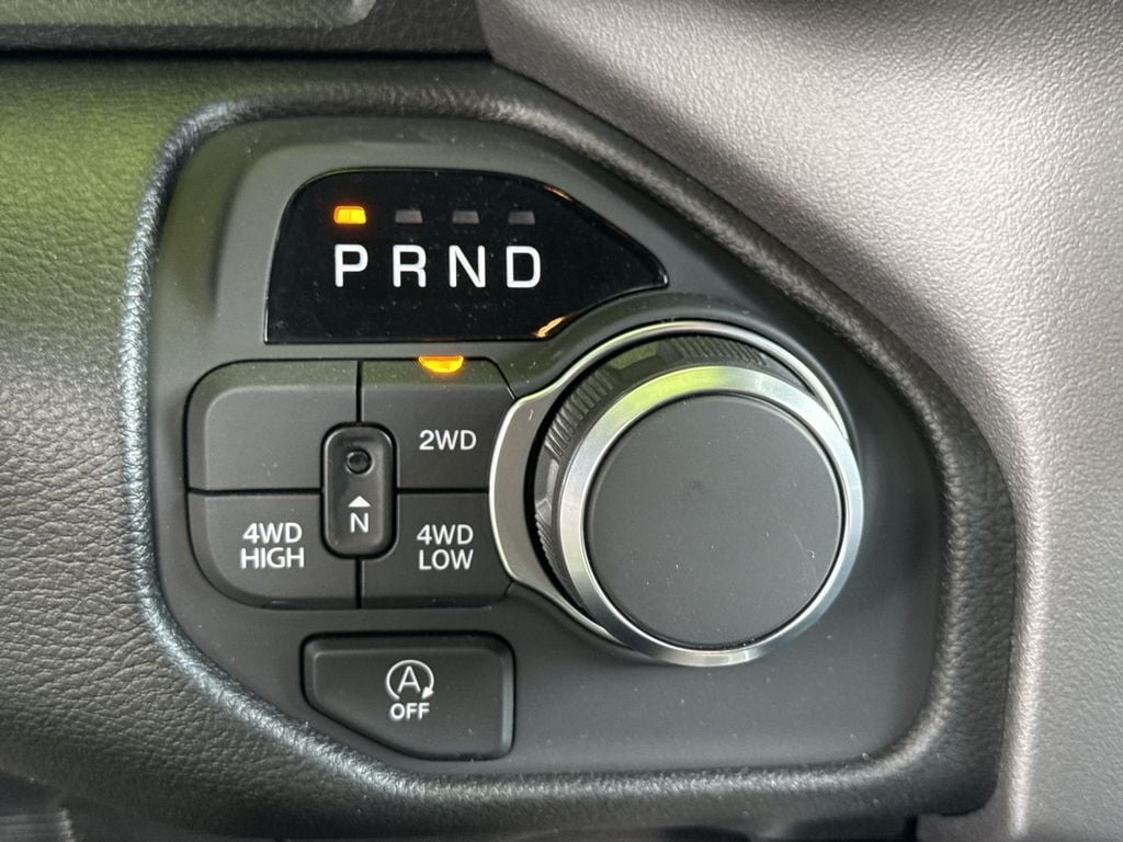 New 2026 Ram 1500 Express - photo - 25