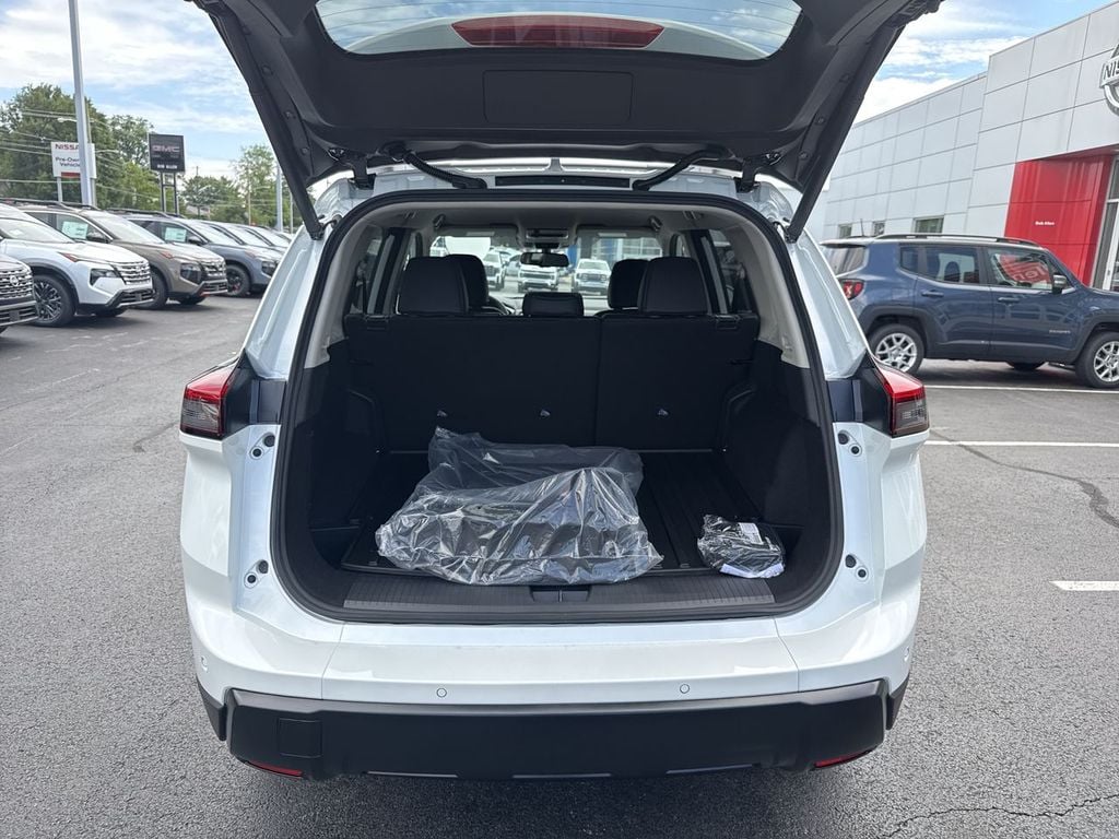 New 2026 Nissan Rogue Rock Creek - photo - 16