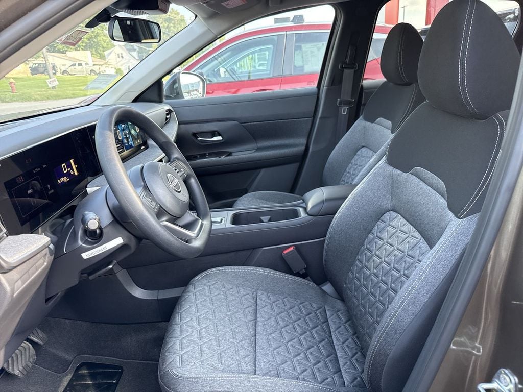 New 2026 Nissan Kicks SV - photo - 20