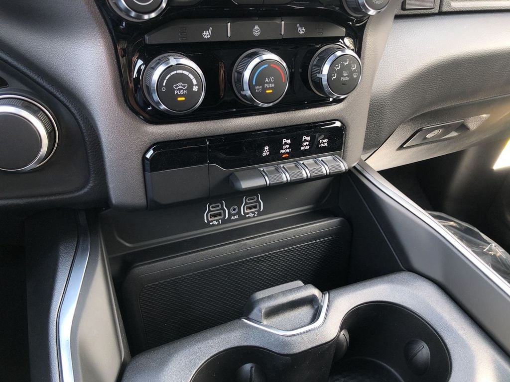 New 2026 Ram 1500 Big Horn/Lone Star - photo - 28