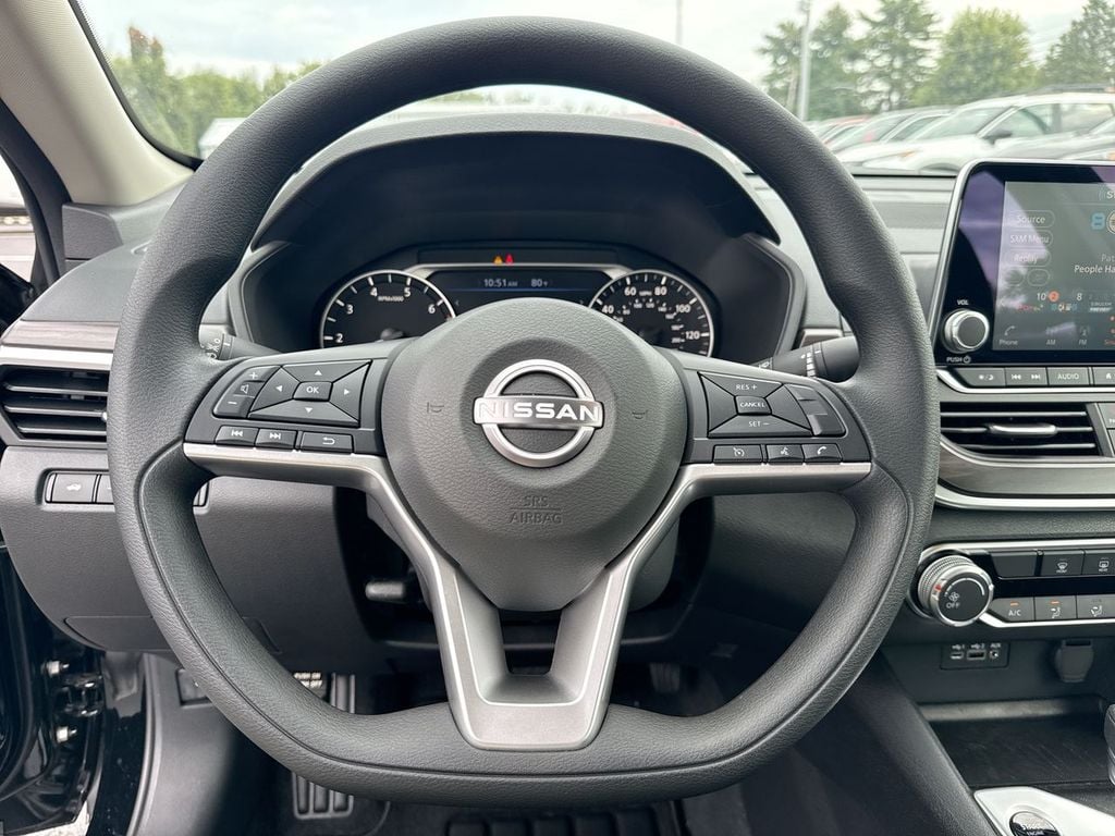 New 2026 Nissan Altima 2.5 SV - photo - 22