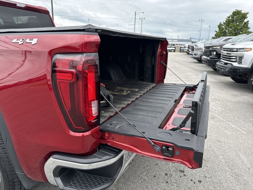 Pre-Owned 2023 GMC Sierra 1500 SLT - photo - 31