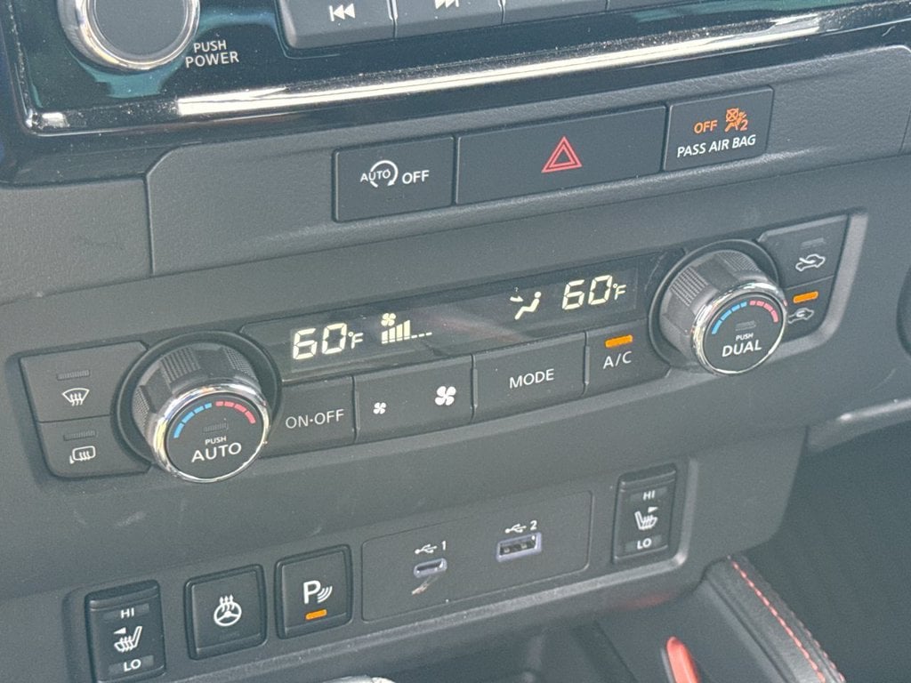 Pre-Owned 2024 Nissan Frontier PRO-4X - photo - 29
