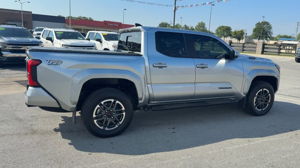Pre-Owned 2025 Toyota Tacoma Hybrid TRD Sport - photo - 6