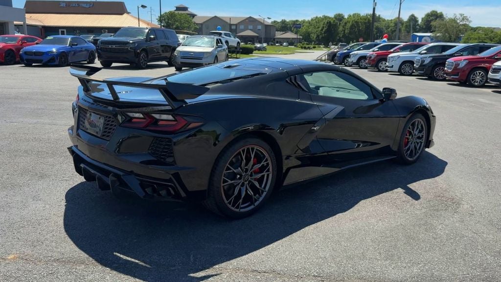 Pre-Owned 2025 Chevrolet Corvette Stingray - photo - 6