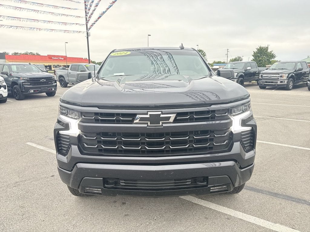 Pre-Owned 2024 Chevrolet Silverado 1500 RST - photo - 15