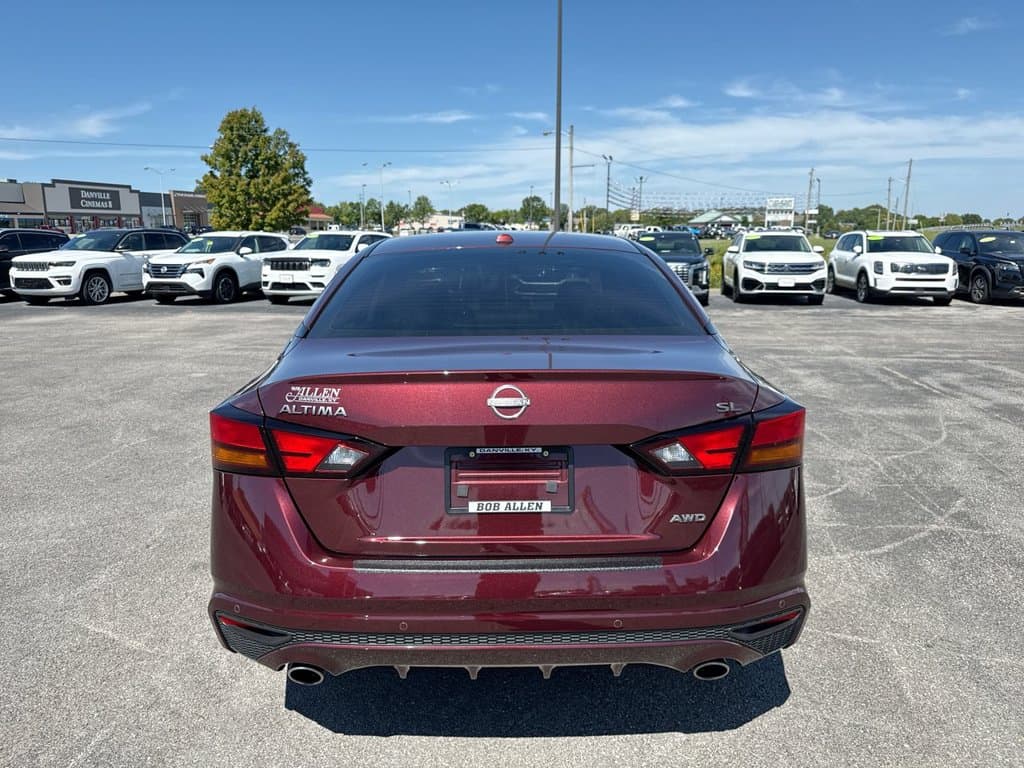 Pre-Owned 2025 Nissan Altima 2.5 SL - photo - 17