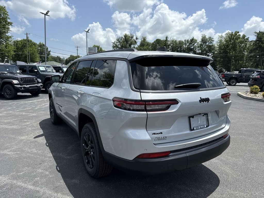 New 2026 Jeep Grand Cherokee L Altitude - photo - 11