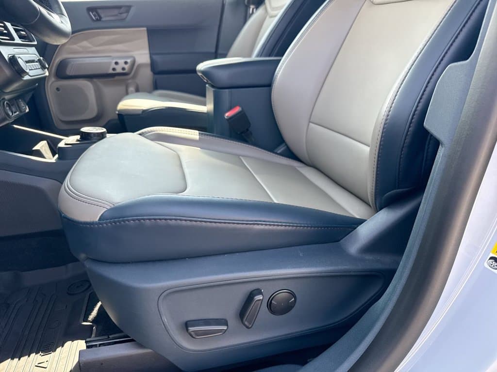 Pre-Owned 2026 Ford Maverick Lariat - photo - 21
