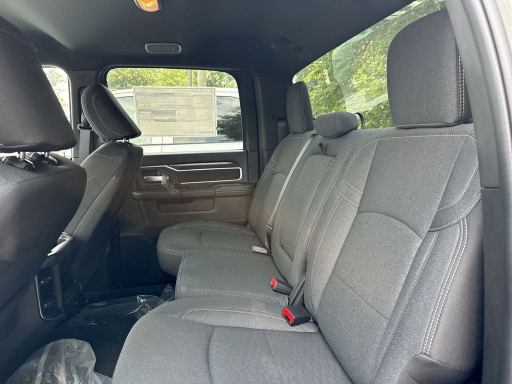 New 2026 Ram 3500 Big Horn - photo - 18