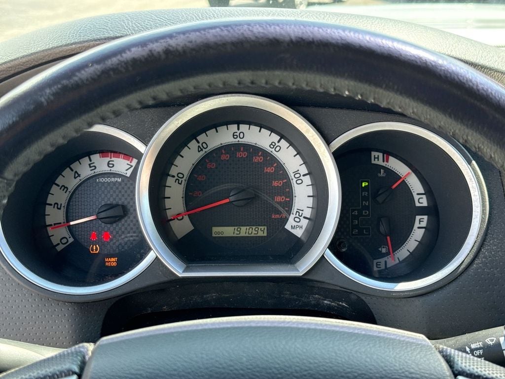 Pre-Owned 2012 Toyota Tacoma Base - photo - 15