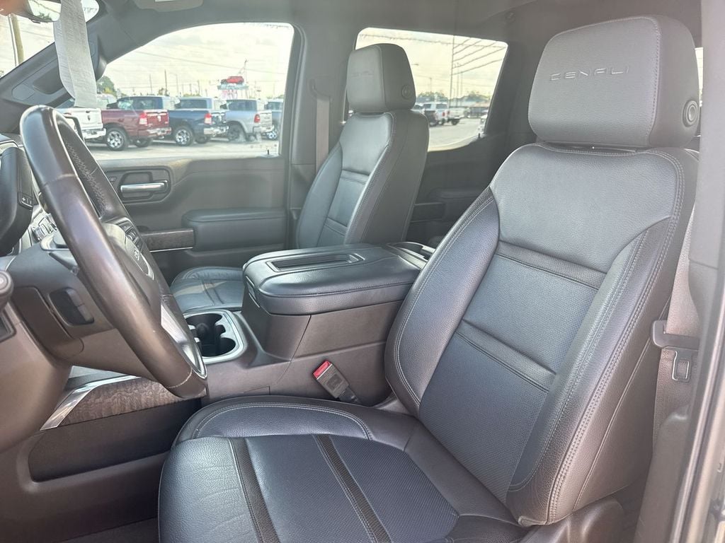 Pre-Owned 2019 GMC Sierra 1500 Denali - photo - 12