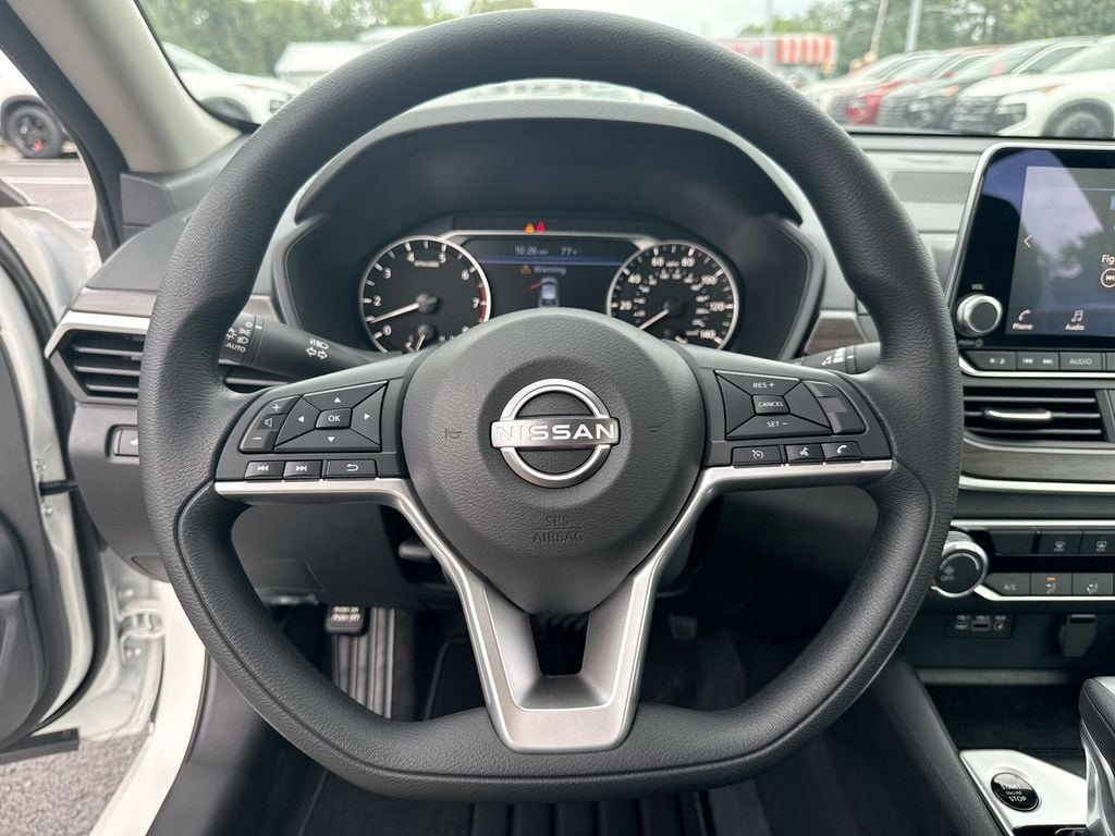 New 2026 Nissan Altima 2.5 SV - photo - 22