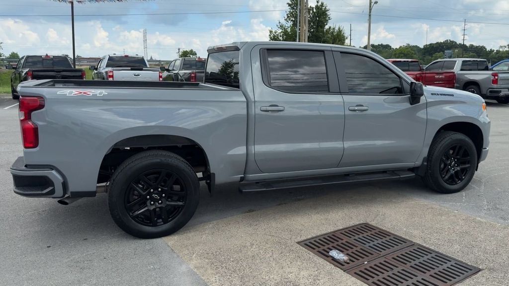 Pre-Owned 2024 Chevrolet Silverado 1500 RST - photo - 6