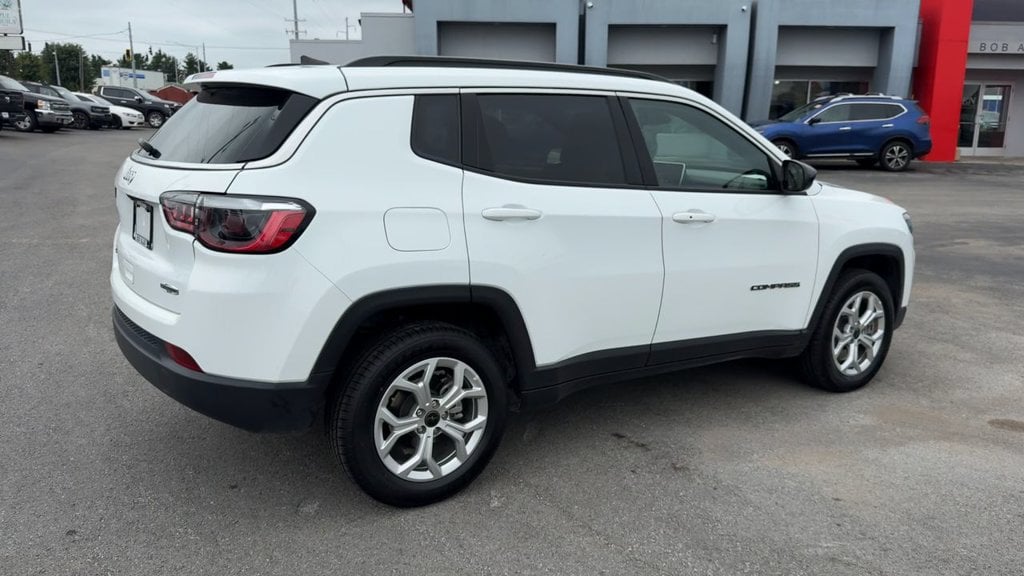 Pre-Owned 2025 Jeep Compass Latitude - photo - 6