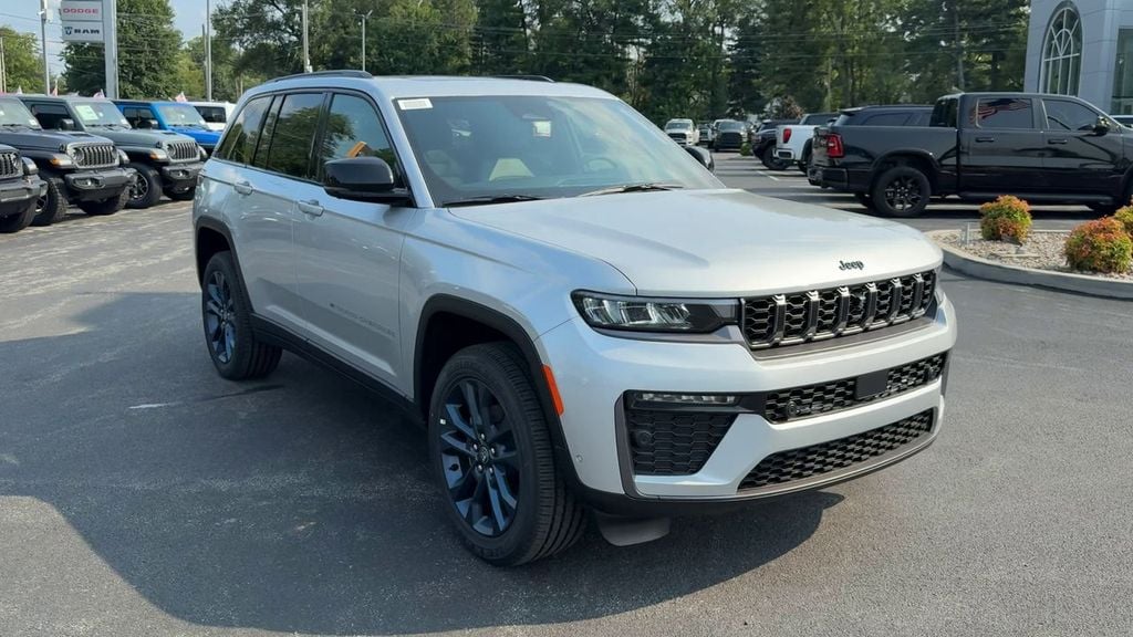 New 2026 Jeep Grand Cherokee - photo - 8