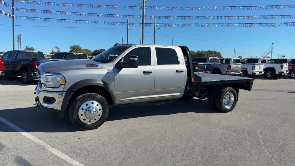 Pre-Owned 2024 Ram 4500HD Tradesman - photo - 2