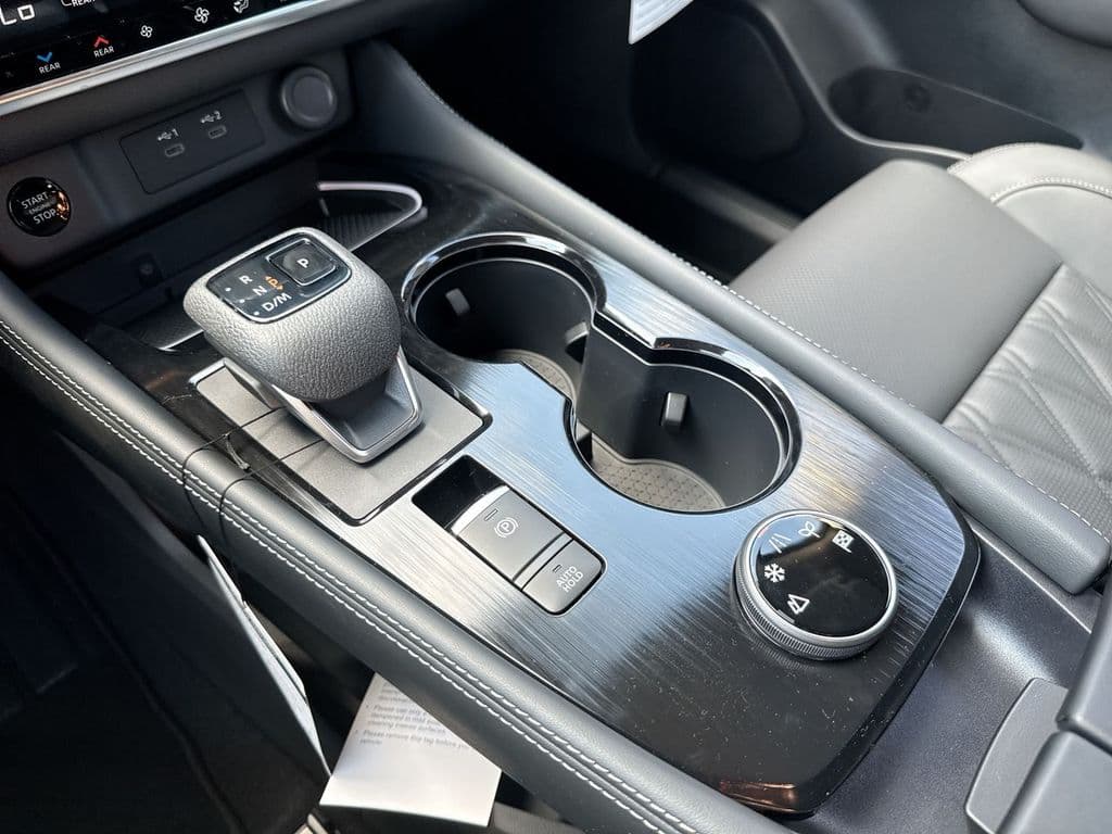New 2026 Nissan Rogue Platinum - photo - 26