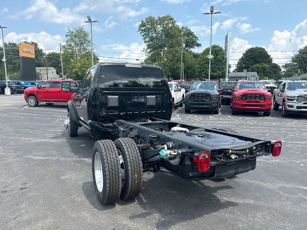 New 2026 Ram 4500HD Tradesman - photo - 11