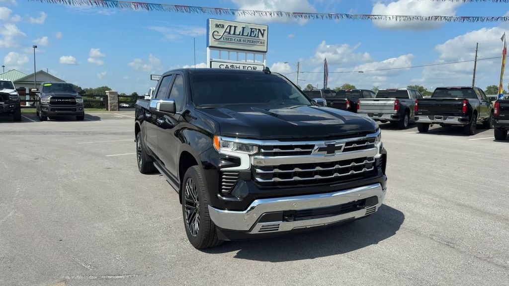 Pre-Owned 2026 Chevrolet Silverado 1500 LTZ - photo - 8