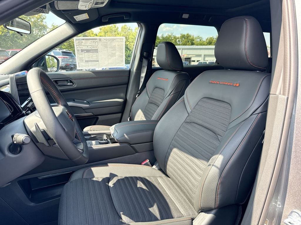 New 2026 Nissan Pathfinder Rock Creek - photo - 22