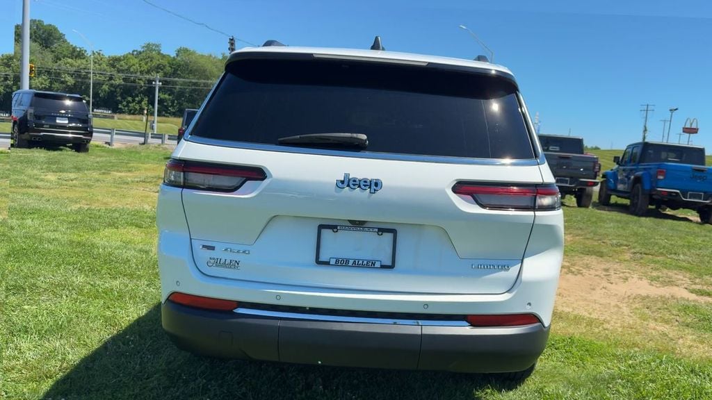 Pre-Owned 2022 Jeep Grand Cherokee L Limited - photo - 5