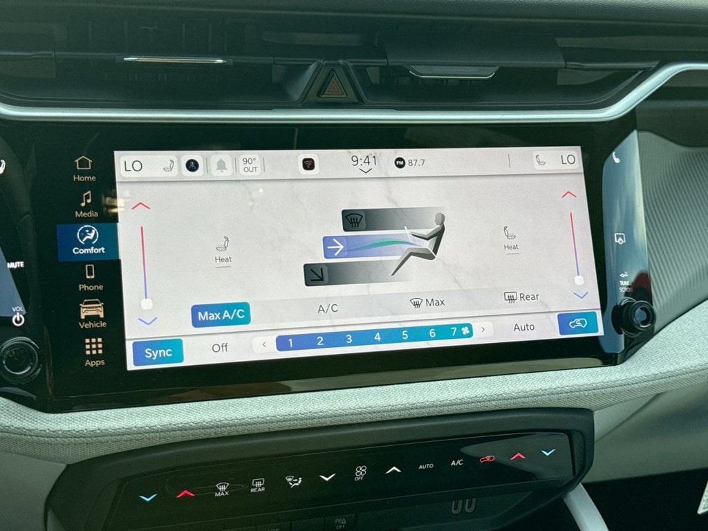 New 2026 Jeep Cherokee Laredo - photo - 28