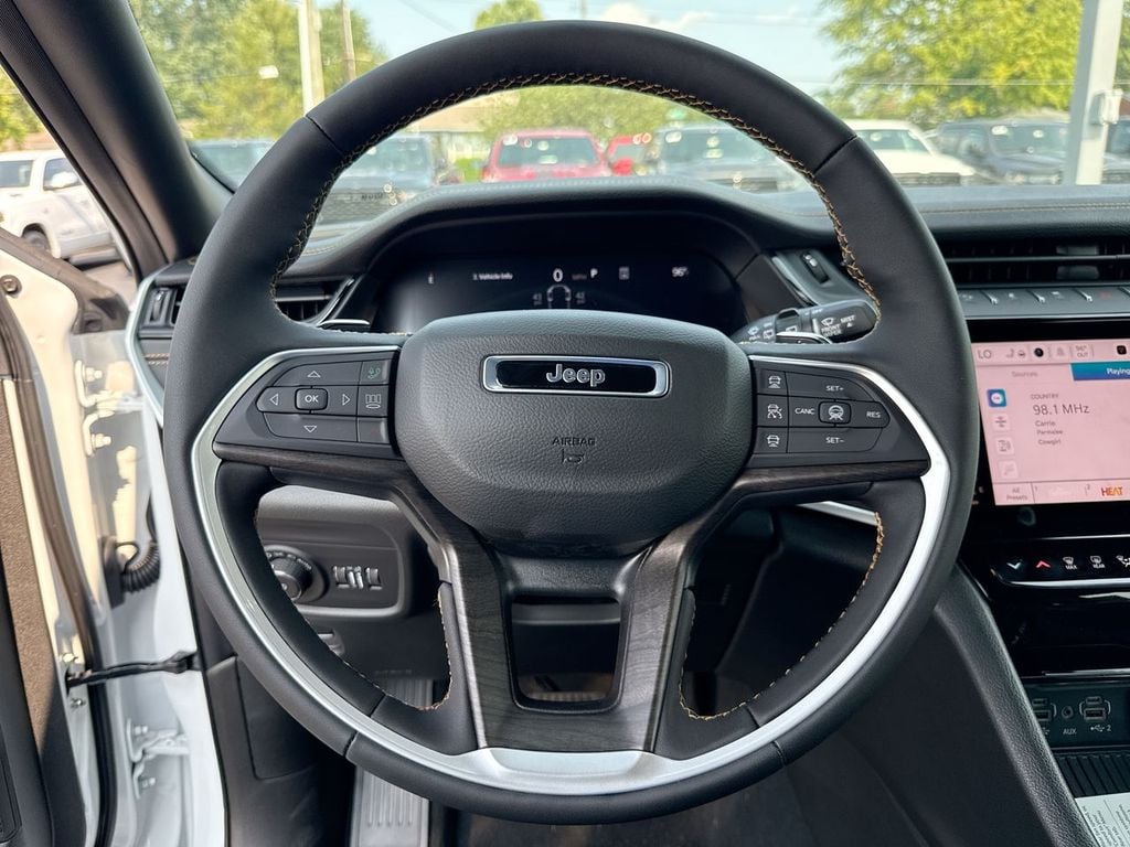 New 2026 Jeep Grand Cherokee L - photo - 24