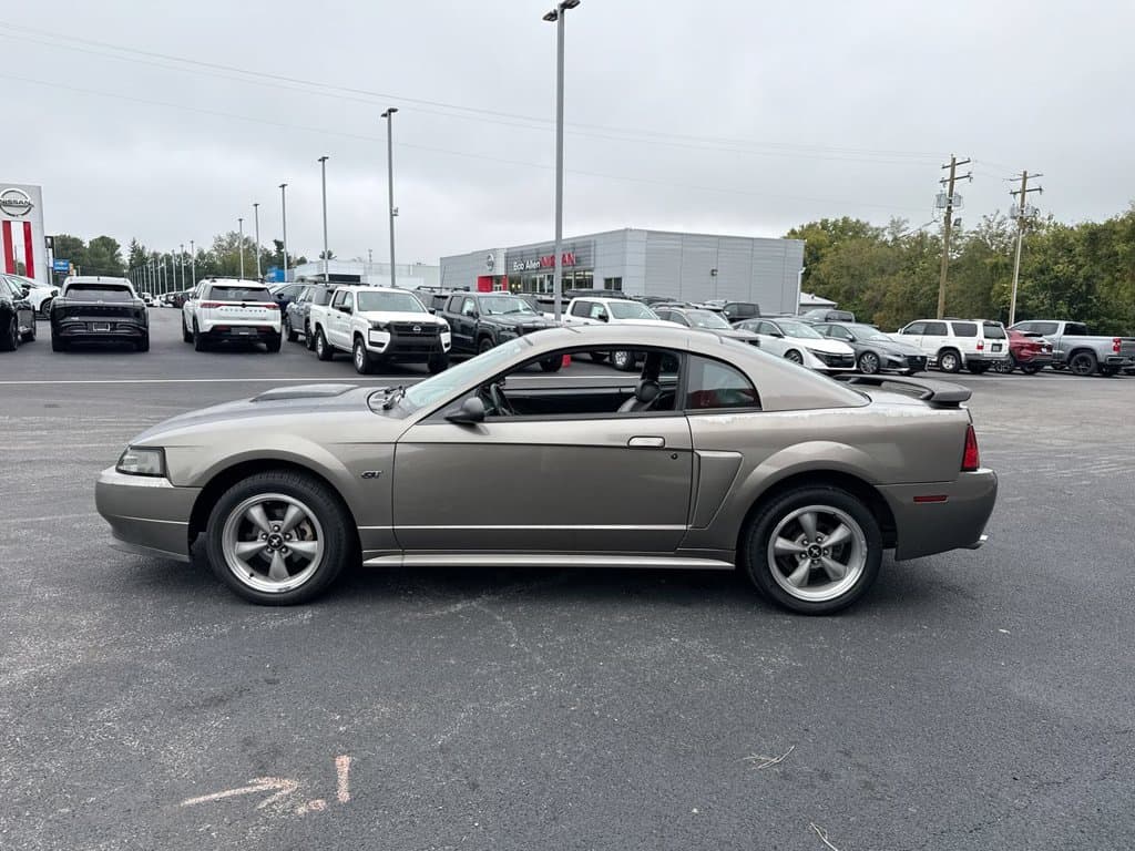 Pre-Owned 2002 Ford Mustang GT - photo - 2