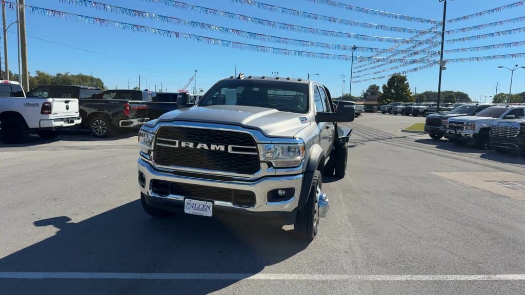 Pre-Owned 2024 Ram 4500HD Tradesman - photo - 1