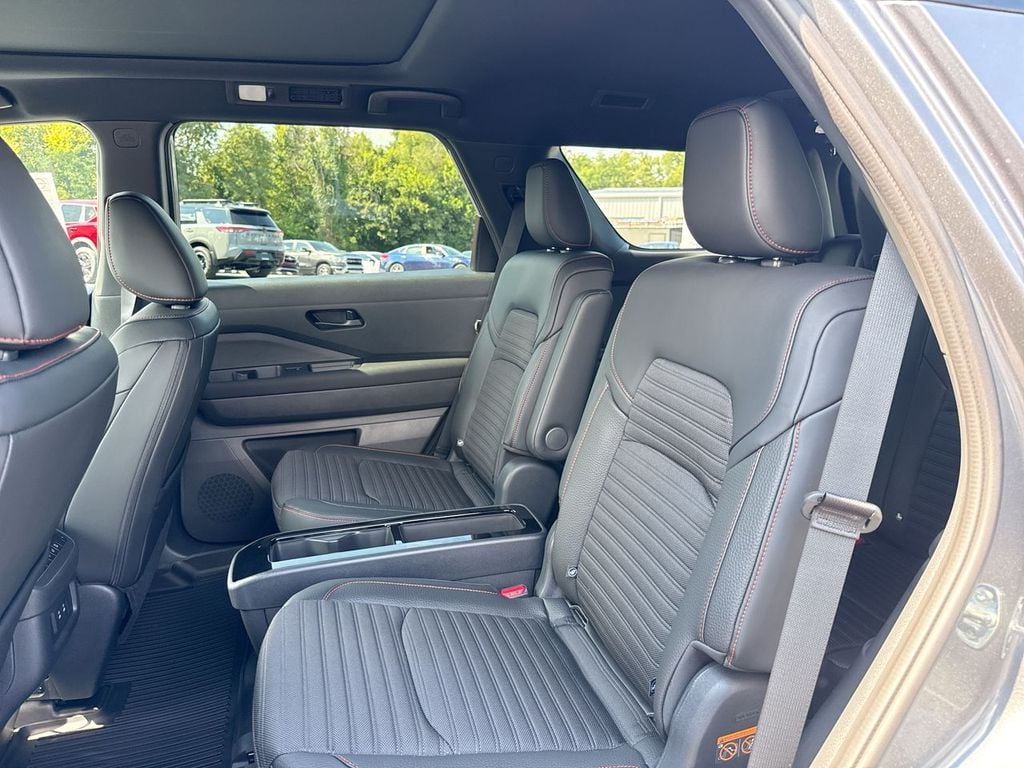 New 2026 Nissan Pathfinder Rock Creek - photo - 20