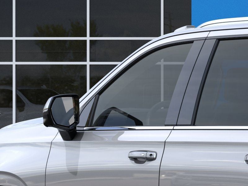 New 2026 Chevrolet Suburban Premier - photo - 11