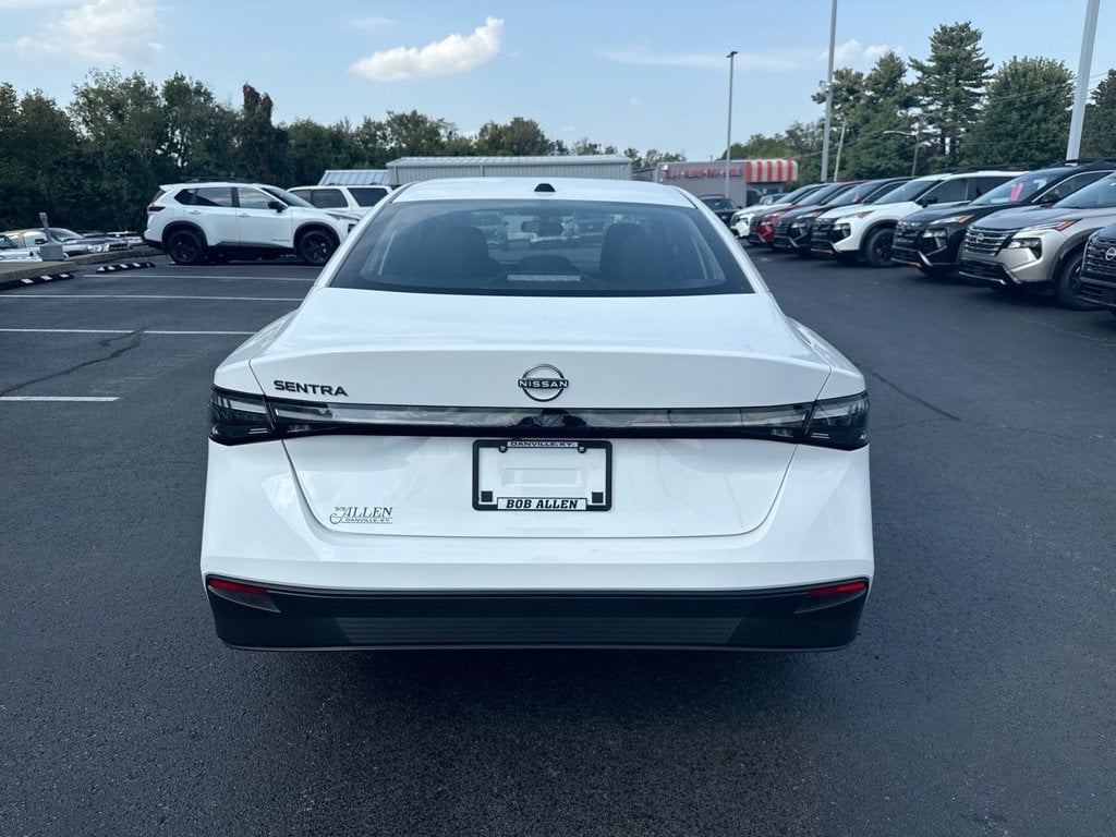 New 2027 Nissan Sentra SV - photo - 17