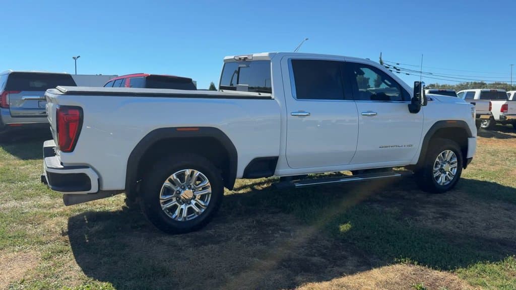 Pre-Owned 2021 GMC Sierra 2500HD Denali - photo - 6