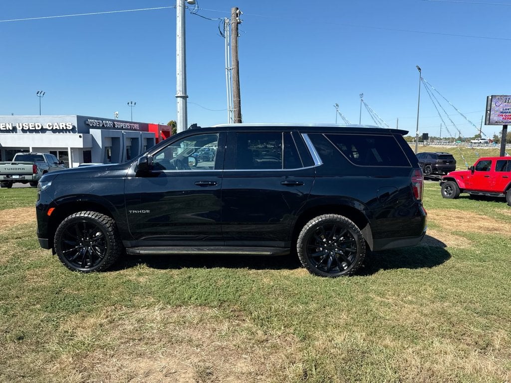 Pre-Owned 2023 Chevrolet Tahoe LS - photo - 2