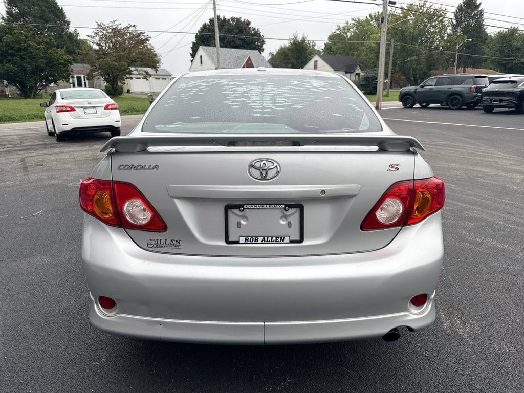 Pre-Owned 2010 Toyota Corolla S - photo - 9
